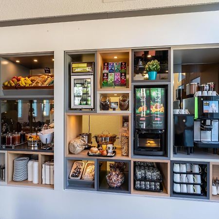 B&B Hotel Freiburg-Nord Экстерьер фото