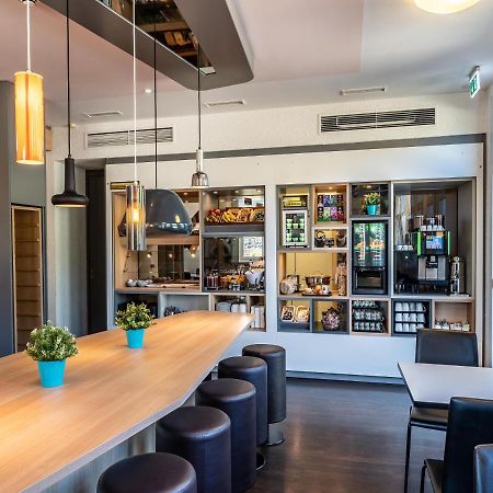 B&B Hotel Freiburg-Nord Экстерьер фото