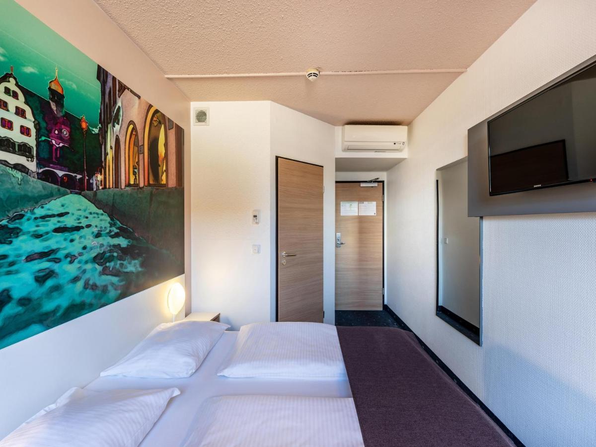 B&B Hotel Freiburg-Nord Экстерьер фото