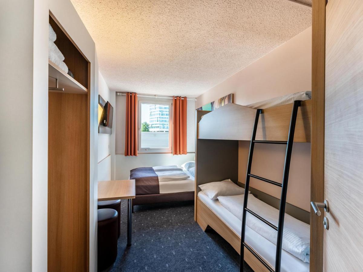 B&B Hotel Freiburg-Nord Экстерьер фото