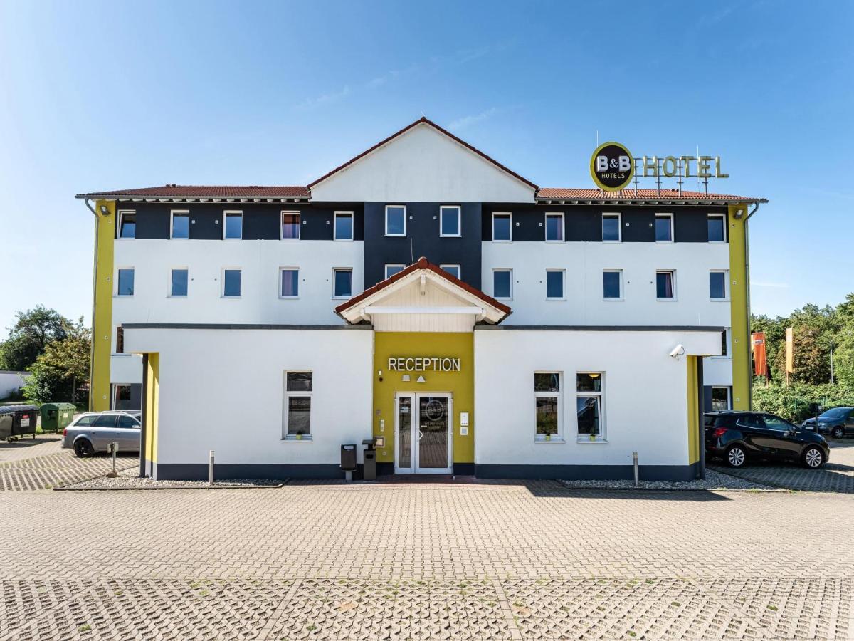 B&B Hotel Freiburg-Nord Экстерьер фото