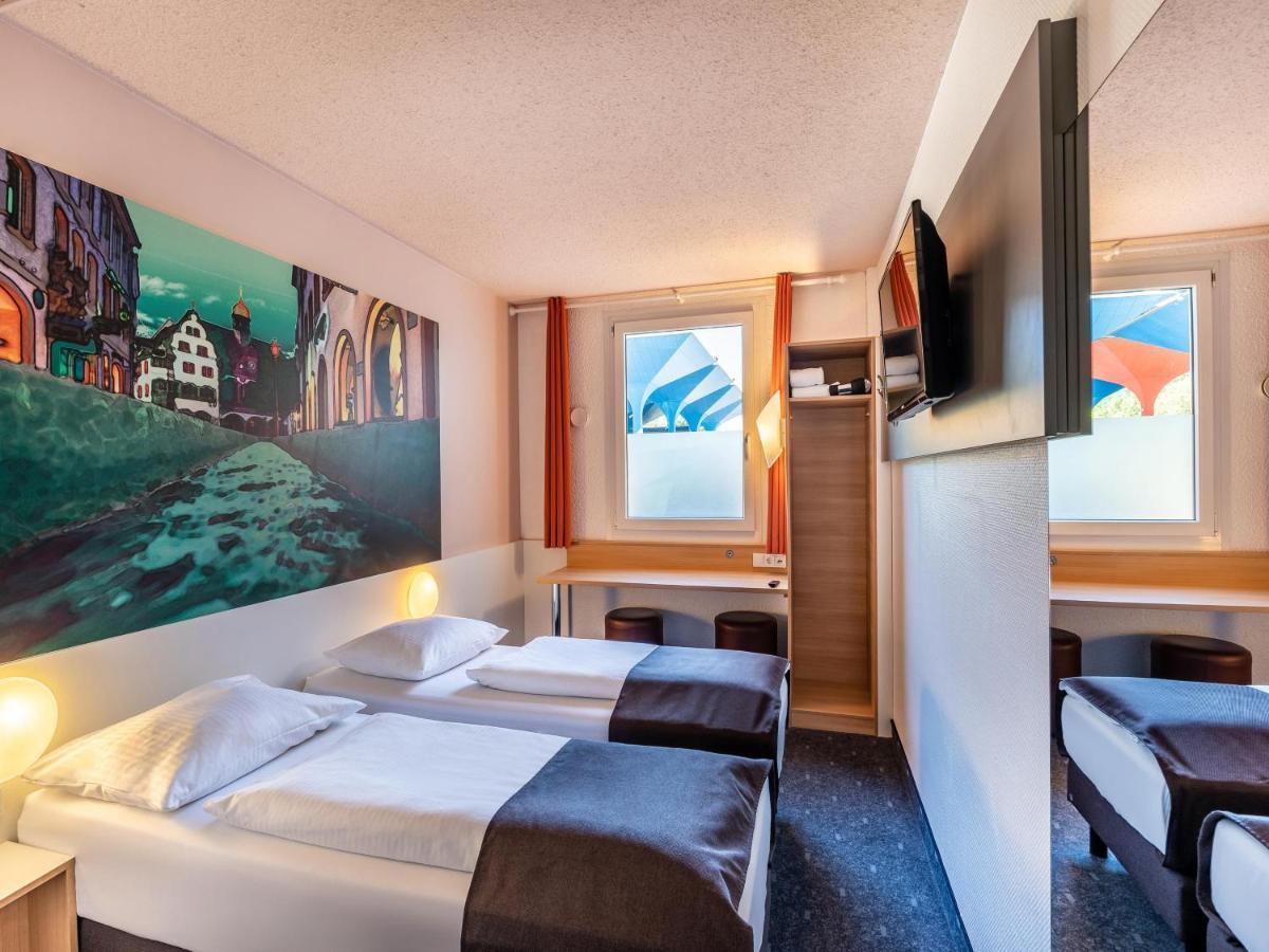 B&B Hotel Freiburg-Nord Экстерьер фото