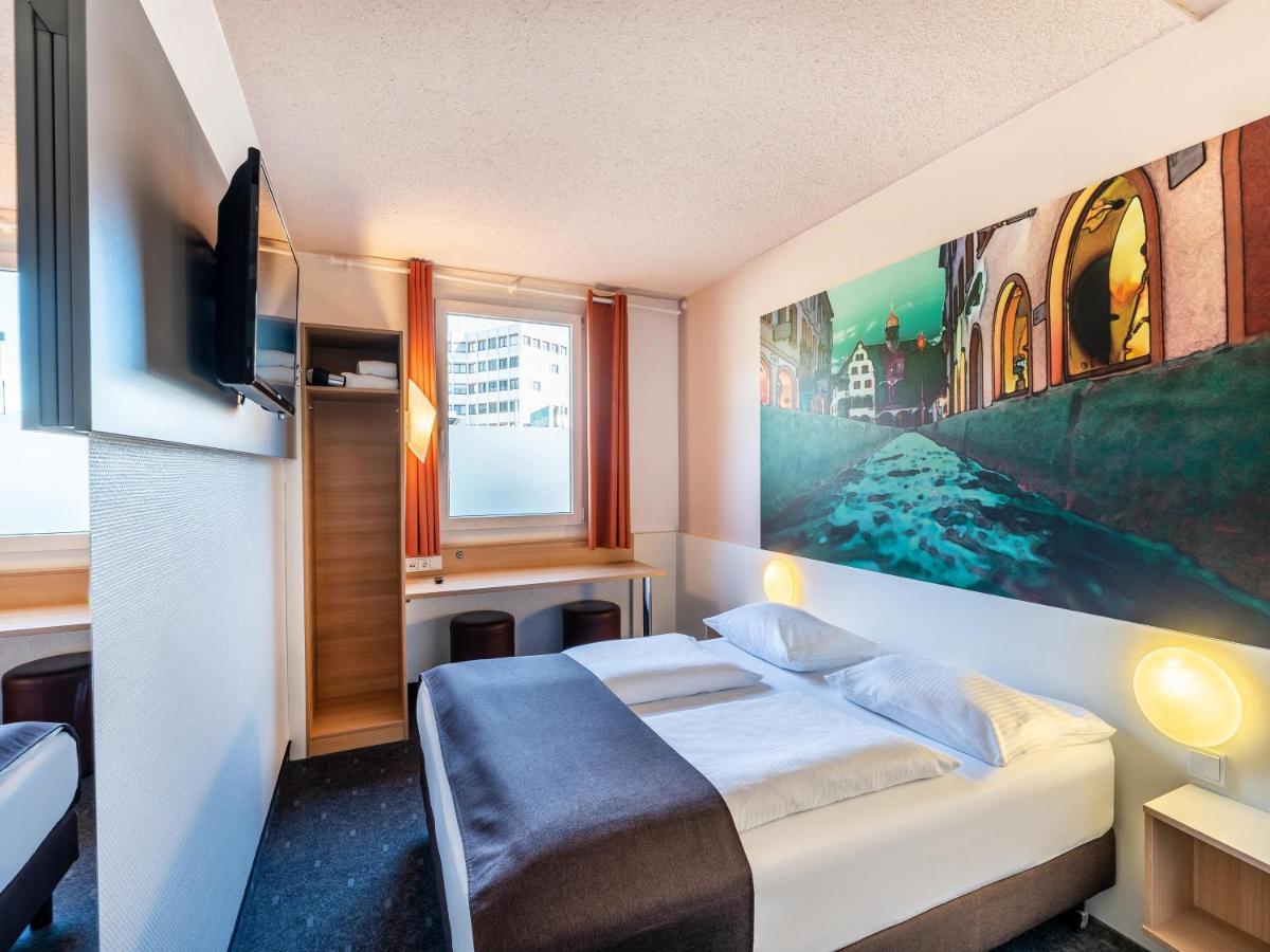 B&B Hotel Freiburg-Nord Экстерьер фото